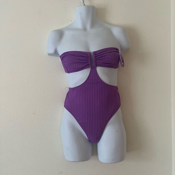 Shade & Shore Women's Bandeau Cut Out One Piece  Swimsuit Small - Picture 3 of 8